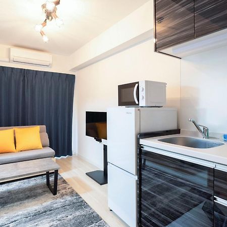 Art Shin-Osaka West Apartment Bagian luar foto